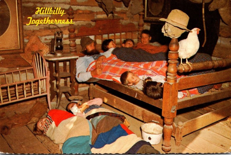 Humour Hillbilly Togetherness 1976