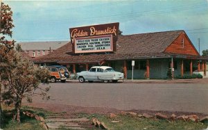 Golden Drumstick Restaurant, Flagstaff Arizona Vintage Postcard - 1950s Cars