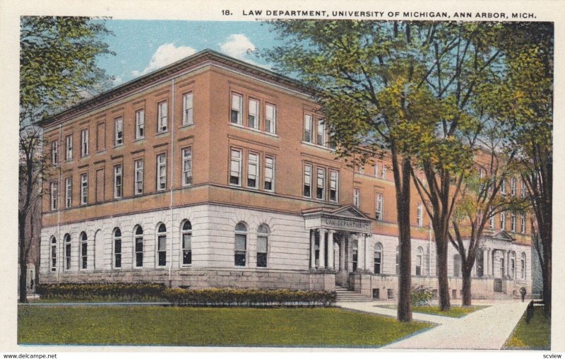 ANN ARBOR , Michigan , 1910s ; Law Department , University of Michigan