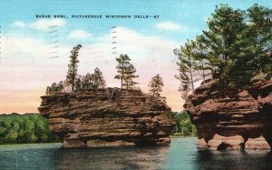 Vintage Postcard 1940 Sugar Bowl Picturesque Wisconsin Dells Rock Islands WI