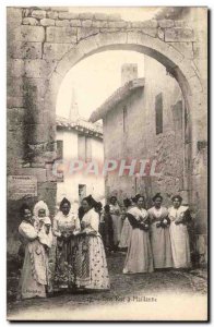 Old Postcard A street Maillanne (women)