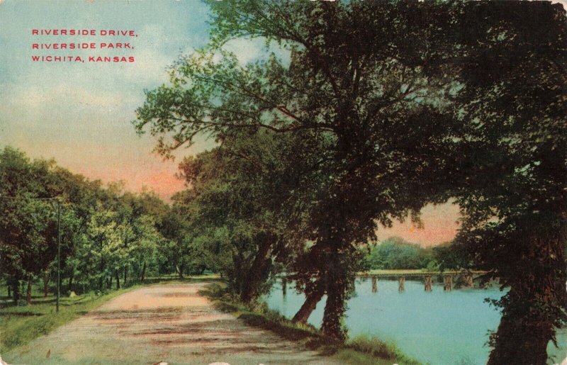 C.1907-15 Riverside Drive, Riverside Park, Wichita, Kansas Postcard 2T5-62