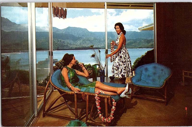 Postcard PEOPLE SCENE Kauai Hawaii HI AI8543