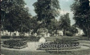 Elmwood Cemetery - Mason City, Iowa IA
