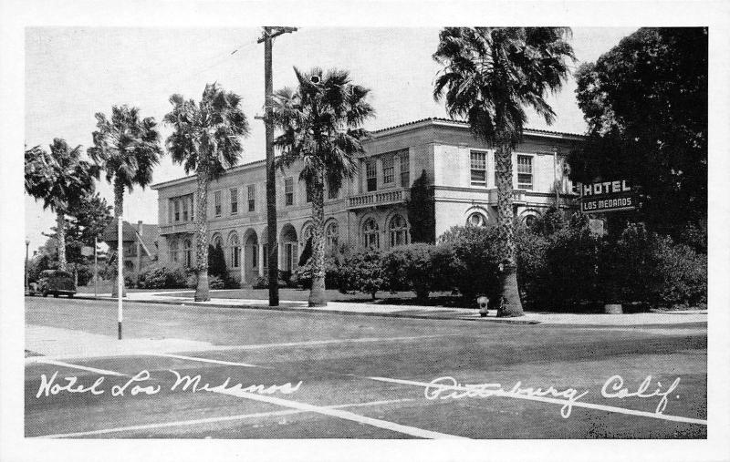 Pittsburg Californina~Hotel Los Medanos~Sign @ Street Corner~Parked Car~1940s Pc