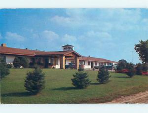 Pre-1980 OLD CARS & GLEN LOCH MOTEL Chippewa Falls Wisconsin WI M2703