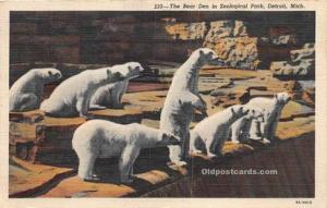 Bear Zoological Park, Detroit, Michigan USA 1945 