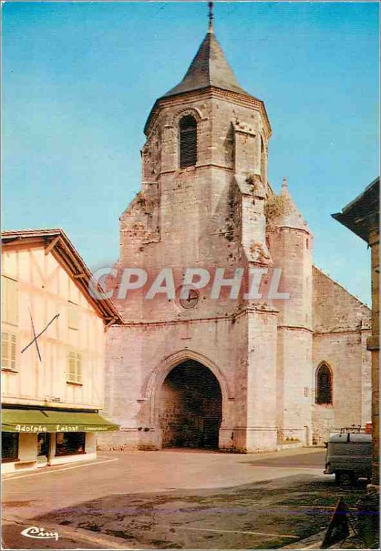 Postcard Modern Issigeac (Dordogne) church Renaissance