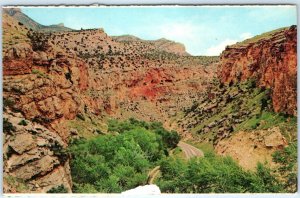 c1970s Pub Cody, WY Entrance Shell Canyon & Big Horn Mountains Chrome PC A302