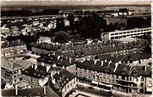 CPA CARIGNAN Le Point Central, Place de la Fontaine (646833)