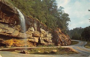 Bridal Veil Falls between Highlands and Franklin - Highlands, North Carolina NC