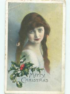 Pre-Linen Christmas CLOSE UP VIEW OF PRETTY GIRL WITH MISTLETOE AB5570