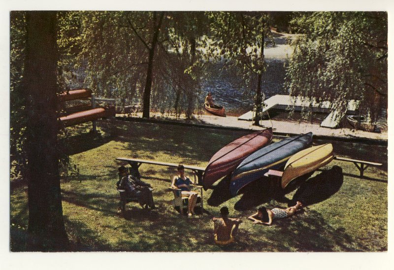 Moodus, Connecticut/CT Postcard, Ted Hilton's Resort,Waiting  Canoes, 1956!