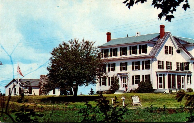 Maine Harpswell Center Lookout Point House