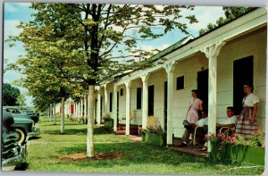 Alamo Plaza Courts Motel Nashville TN c1933 Vintage Postcard C33