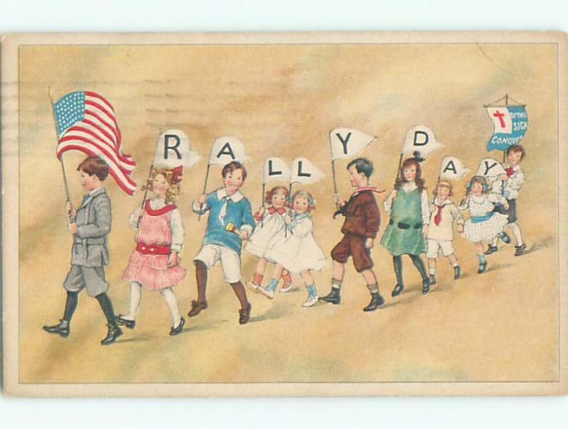 Pre-Linen patriotic LEADER OF KIDS RALLY DAY PARADE CARRIES USA FLAG k8326