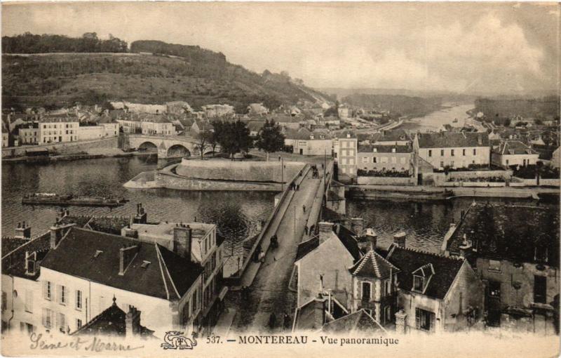 CPA MONTEREAU - Vue panoramique (249829)