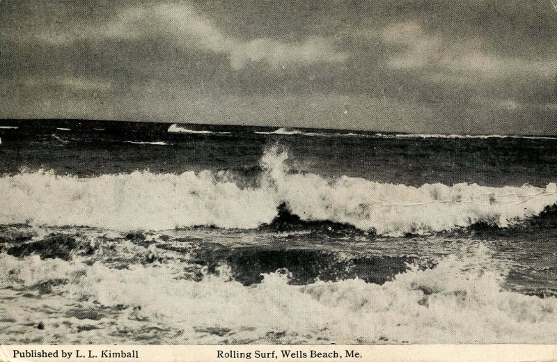 ME - Wells Beach. Rolling Surf