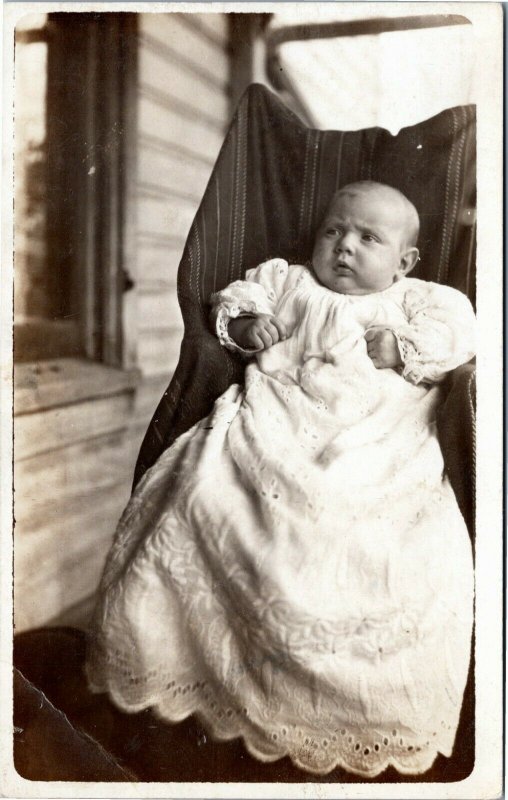 rppc Infant in gown  wondering what's going on 1904-18