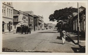 PC PAKISTAN, KARACHI, ELPHISTONE ST, Vintage REAL PHOTO Postcard (b43409)