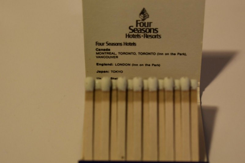 The Ritz-Carlton Chicago 30 Strike Blue Matchbook