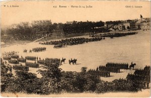 CPA Militaire - RENNES - Revue du 14 Juillet (90082)
