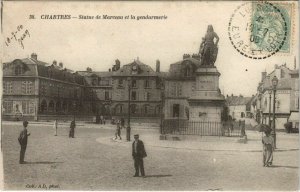 CPA CHARTRES Statue de Marceau et la Gendarmerie (1201440)