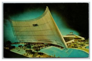 Vintage 1964 Postcard General Motors Futurama Building New York's World's Fair