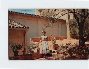 Postcard Spanish patio, Padua Hills, Claremont, California