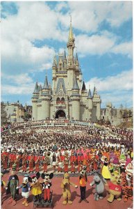 Welcome to Walt Disney World Florida Cinderella Castle & Cast