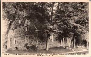 Jean Hasbrouck House, Hugenot Memorial House New Paltz NY Vintage Postcard N43