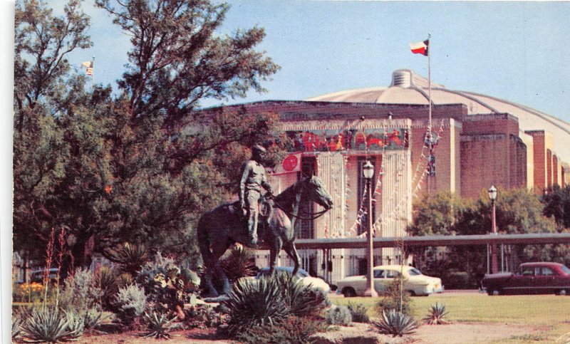 Fort Worth Texas 1950-60s Postcard Will Rogers Statue & Memorial Coliseum