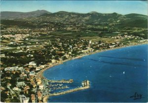 CPM SAINT-CYR-sur-MER LES LECQUES - Le Port des Lecques et la Plage (1113616)