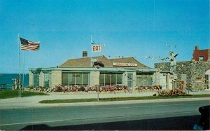 Postcard Michigan St. Ignace Cobblestone Cafe 1950s Cook 23-6411