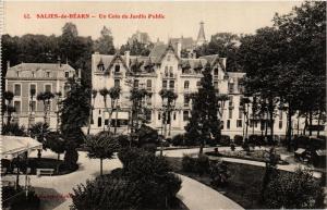 CPA SALIES-de-BÉARN - Un Coin du Jardin Public (450284)