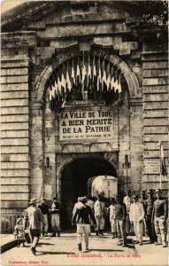 CPA TOUL Illustré La Porte de METZ MEURTHE et MOSELLE (101926)