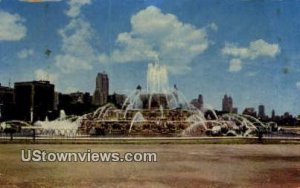 Buckingham Fountain, Grant Park - Chicago, Illinois IL