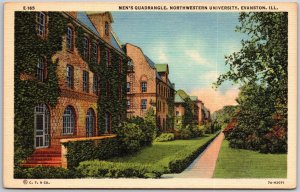 Evanston Illinois ILL, Men's Quadrangle, Northwestern University Bldg., Postcard