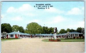 BAMBERG, South Carolina  SC   Roadside  BAMBERG MOTEL  c1940s Linen Postcard