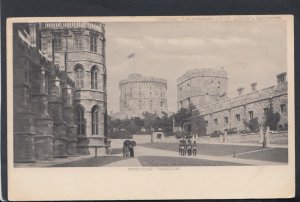 Berkshire Postcard - Windsor Castle RS18994