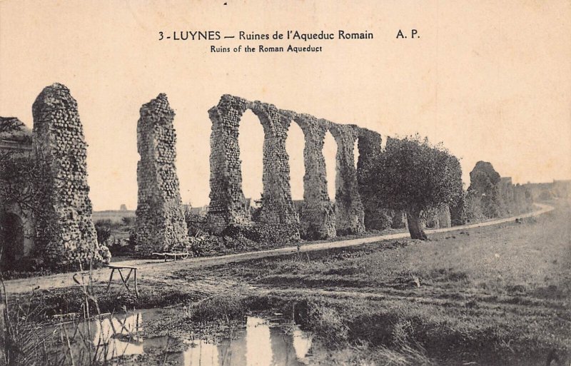 A683 France Luynes Ruins of Roman Aqueduct vintage postcard