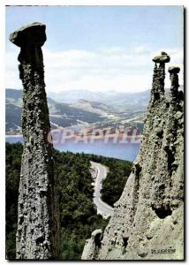 Postcard Modern Serre Poncon Htes Alps Lake and Capped Young Ladies