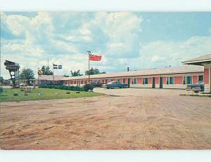 Unused Pre-1980 OLD CARS & LINCOLN MOTEL IN STURGEON FALLS Ontario Canada u3116