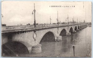 M-77198 Le Pont Bordeaux France