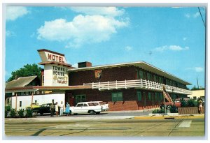 1967 Towne House Motel Cars Roadside Salisbury Maryland MD Vintage Postcard