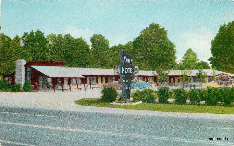 1950s Valley Motel roadside Terrre Haute Indiana Ryan postcard 1116 