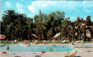 SANTA MARIA INN, CA~ Roadside SWIMMING POOL Santa Barbara County 1950s Postcard