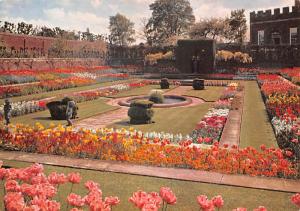 Hampton Court Palace - 
