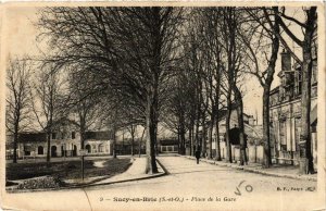 CPA SUCY-en-BRIE Place de la Gare (869711)