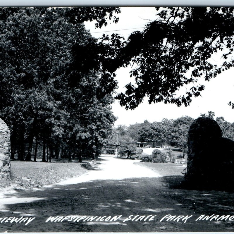 c1950s Anamosa, IA RPPC Wapsipinicon State Park Stone Gateway Entrance Vtg A108